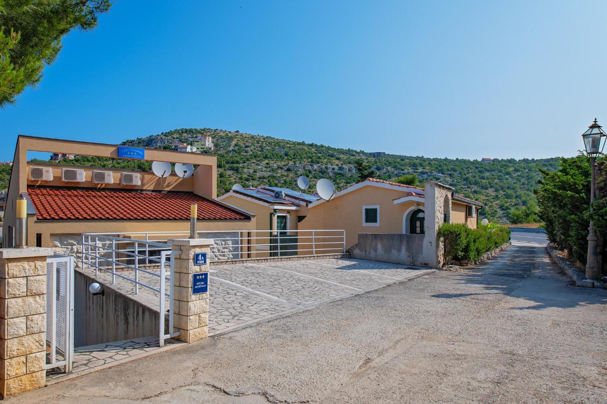 Apartment Lavanda Primošten